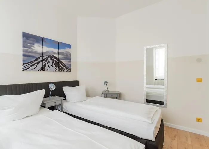 Modern Fancy Center アパート *